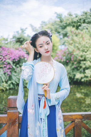 八零喜事:当家肥妻大翻身