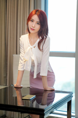 女娃紧窄稚嫩痛苦